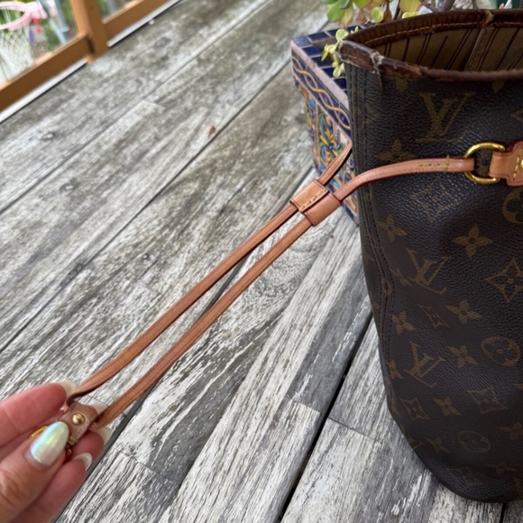 Louis Vuitton Neverfull Tote MM Brown Canvas Monogram Purse - Picture 3 of 12